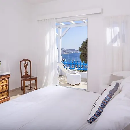 Hotel Rhenia 4*